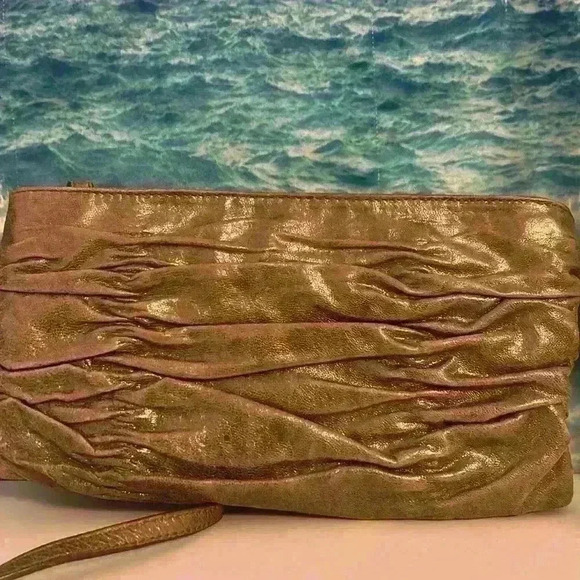 MICHAEL Michael Kors Webster Metallic Golden Crossbody Clutch - Picture 7 of 14